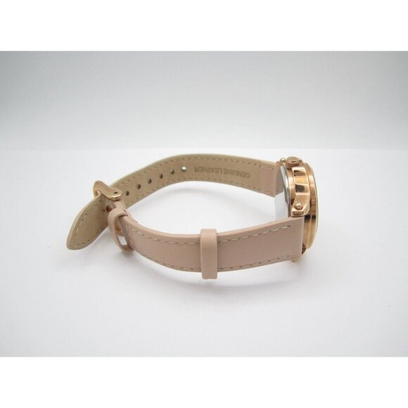 New Women Relic Quartz WR Analog 28mm Round Watch (H938) "New Battery" - Picture 7 of 9